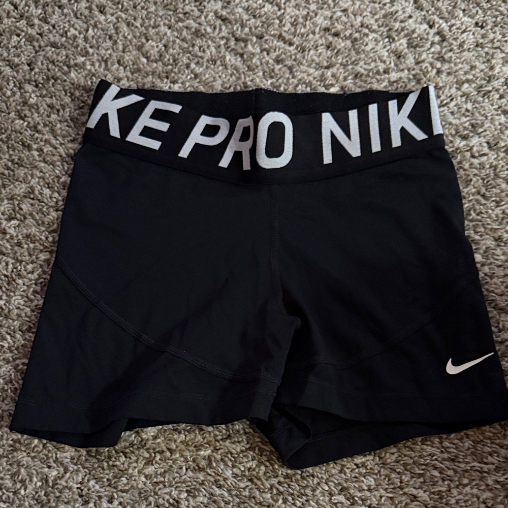 Nike Women's Black Pro Athletic Shorts